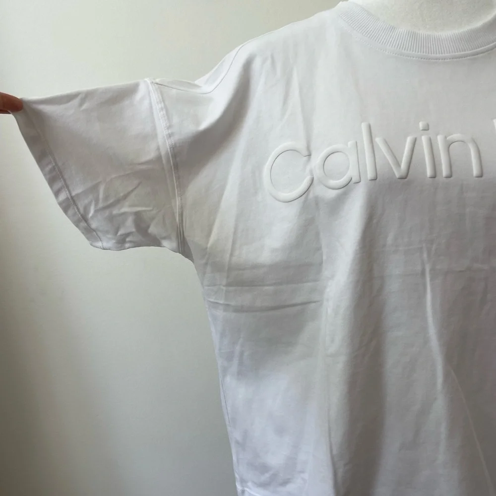 Calvin Klein White Cotton T-shirt Puff Letter Boxy Size XL NWT Classic 90s Y2K - Picture 3 of 7